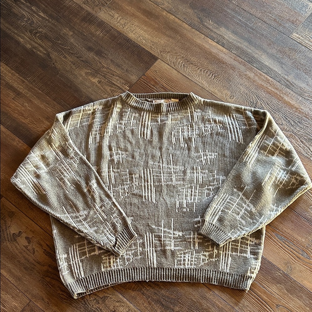 Vogue Beige and Cream Crewneck Sweater